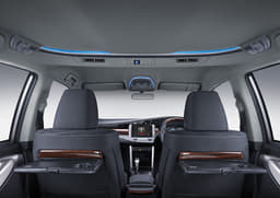 Toyota Innova Crysta Front Row Seats Toyota Innova Crysta Front Row Seats